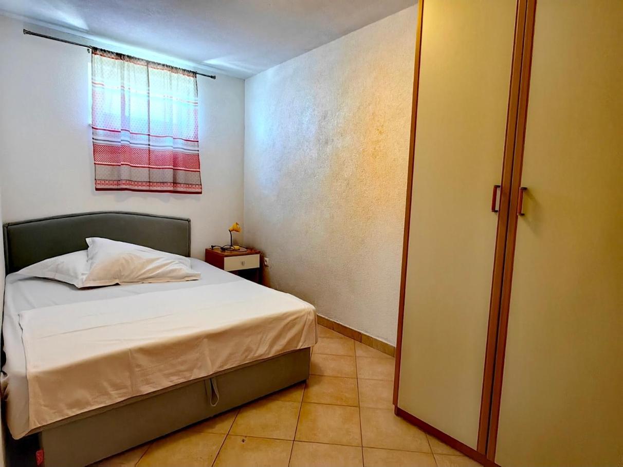Apartments Elena Tučepi Dış mekan fotoğraf